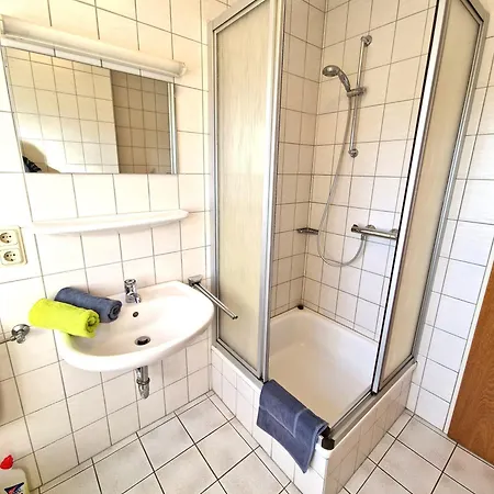 Gaestehaus Kuehn Eg Links N2