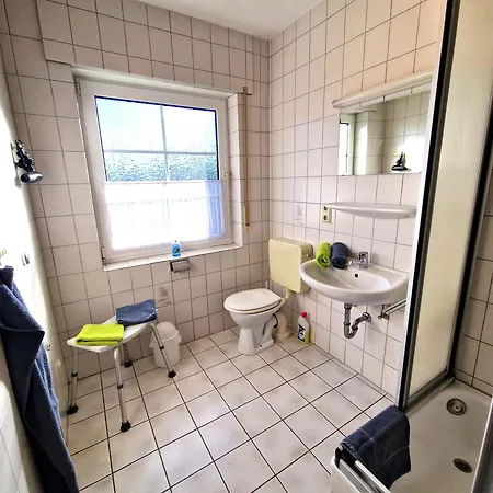 Gaestehaus Kuehn Eg Links N2 Norddeich (Norden)