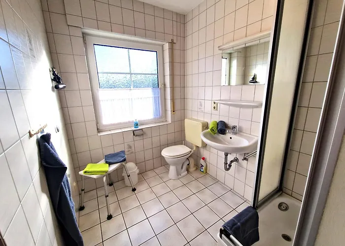Gaestehaus Kuehn Eg Links N2 Norddeich (Norden)